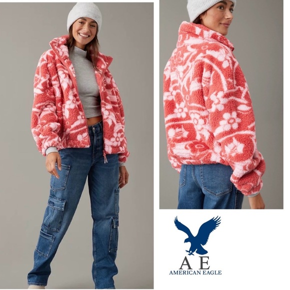 AE American Eagle Zip-Up Bear Hug Sherpa Jacket Pink Flowers XS oversized bomber - Picture 1 of 12
